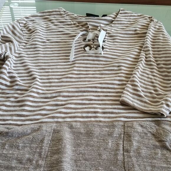 Onque Casual Top - Picture 7 of 7